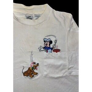 Disney Store Tee Pluto Mickey Mouse Pocket T-Shirt Tee Men’s Large Chef Grilling